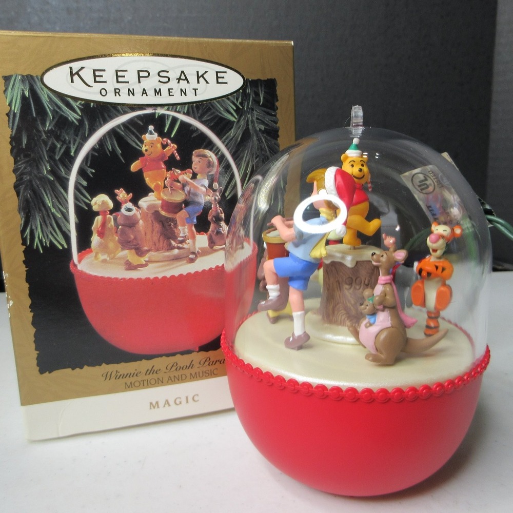 Hallmark 1994 Disney Winnie the Pooh Parade Motion Music Magic Ornament NIB